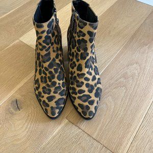 Blondo leopard print waterproof boot